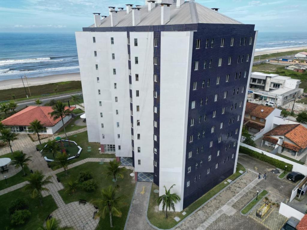 Apto Resort Cambuhy Frente Mar Piscina Academia 马蒂尼奥斯 外观 照片